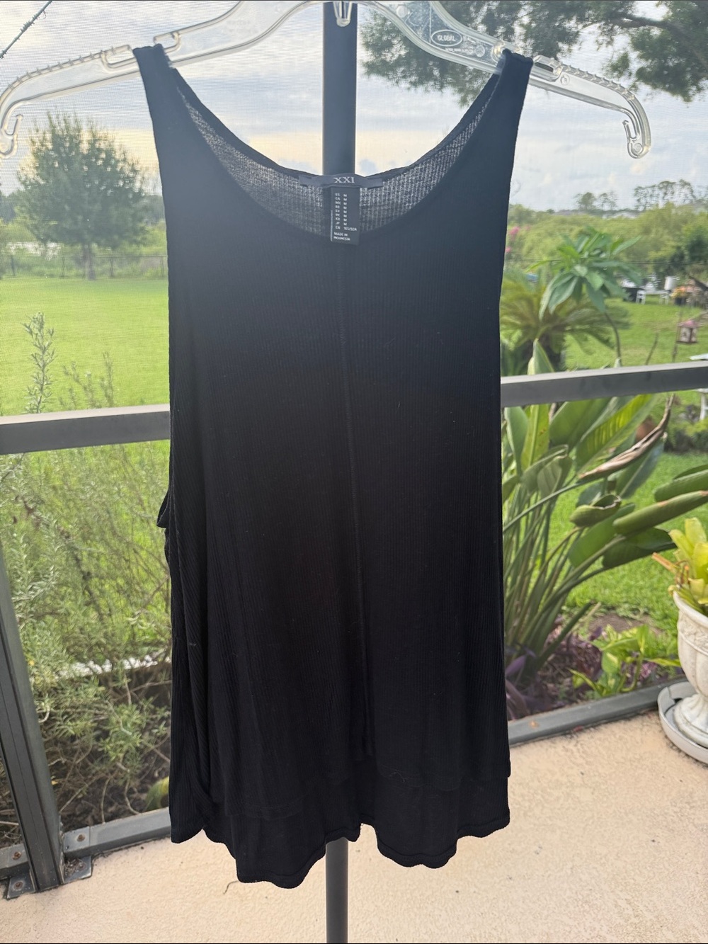 XXI soft Black Ribbed Scoop Tank Top